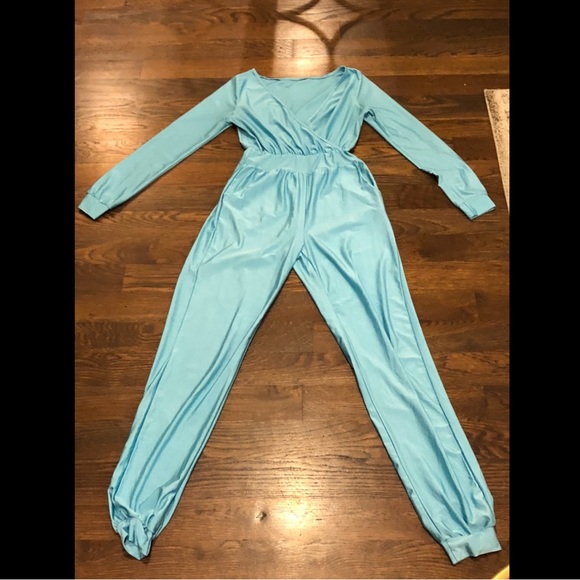Shiny, stretchy  blue Bodycon vneck, skinny leg  jumpsuit women’s onsie size L - Picture 3 of 9